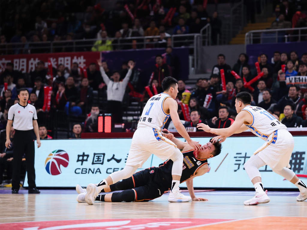 然坐镇主场 然坐镇主场